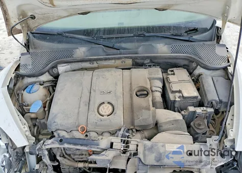 2013 Volkswagen Beetle z USA, uszkodzony, nr VIN 3VWJP7AT1DM624424